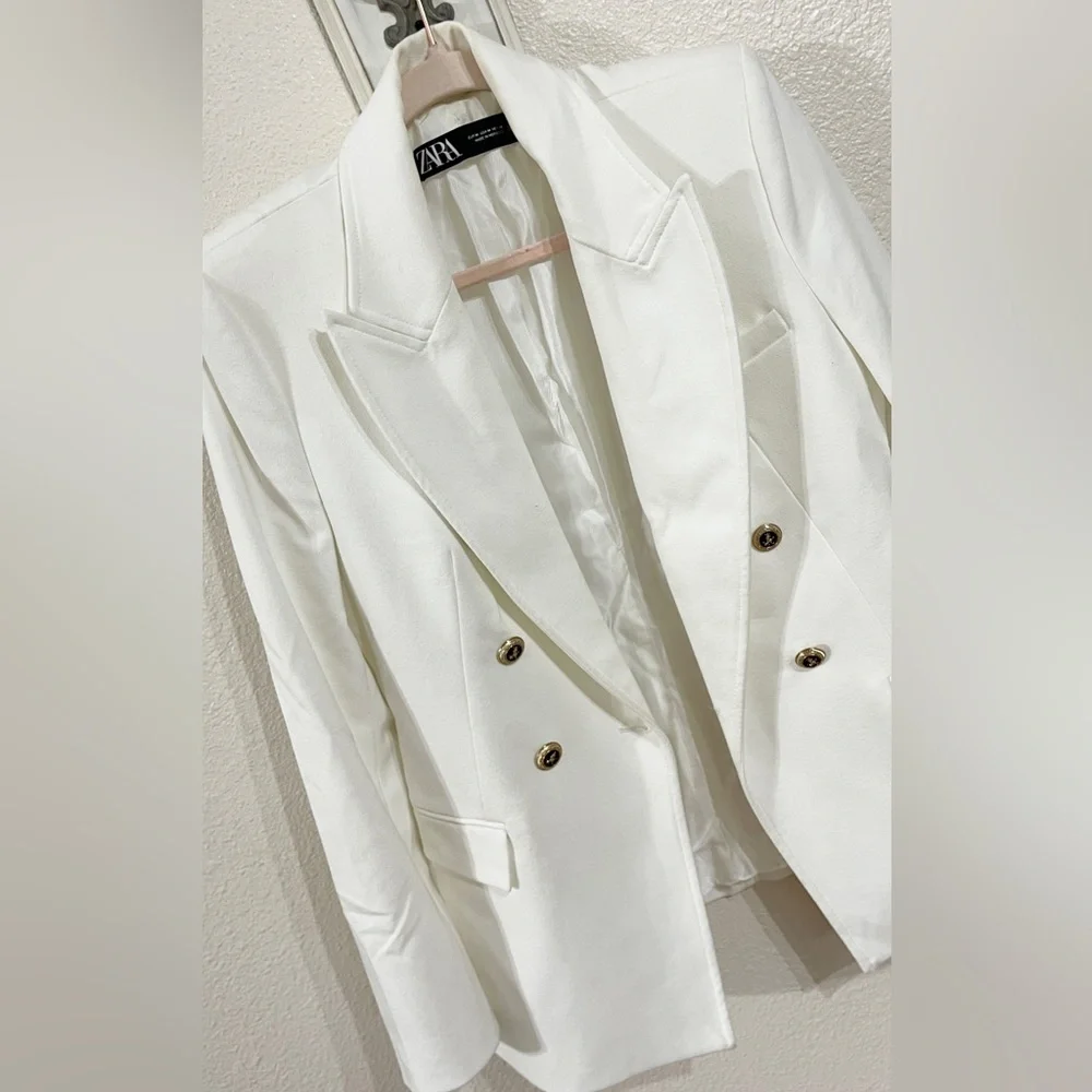 🤍 ZARA White Double-Breasted Blazer – Size M 🤍 - Picture 5 of 8